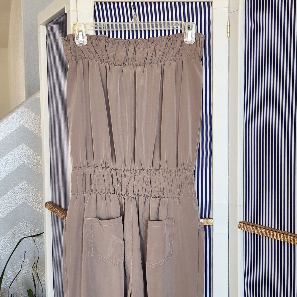 Classy Beige Wide Leg Strapless pants jumpsuit Size Medium - Picture 3 of 8